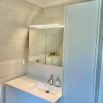 And Beautiful Sleeps 6 - 3 Bedrooms- Apartament *