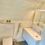 Apartament And Beautiful Sleeps 6 - 3 Bedrooms- Stavanger