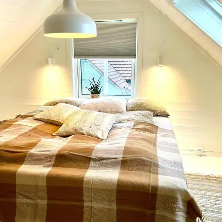 Lägenhet And Beautiful Sleeps 6 - 3 Bedrooms- Stavanger